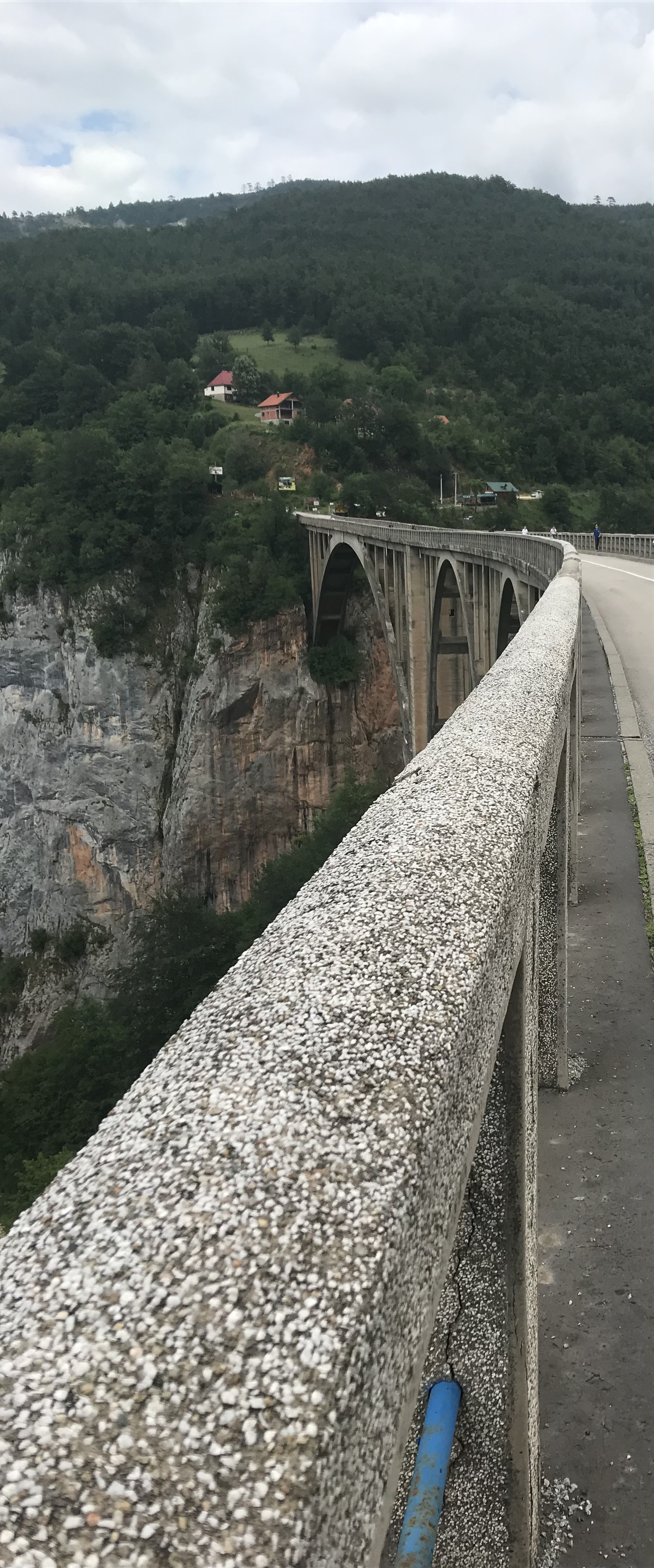 002DEB4A-F71B-4CC9-87F6-F3619FDA9C79