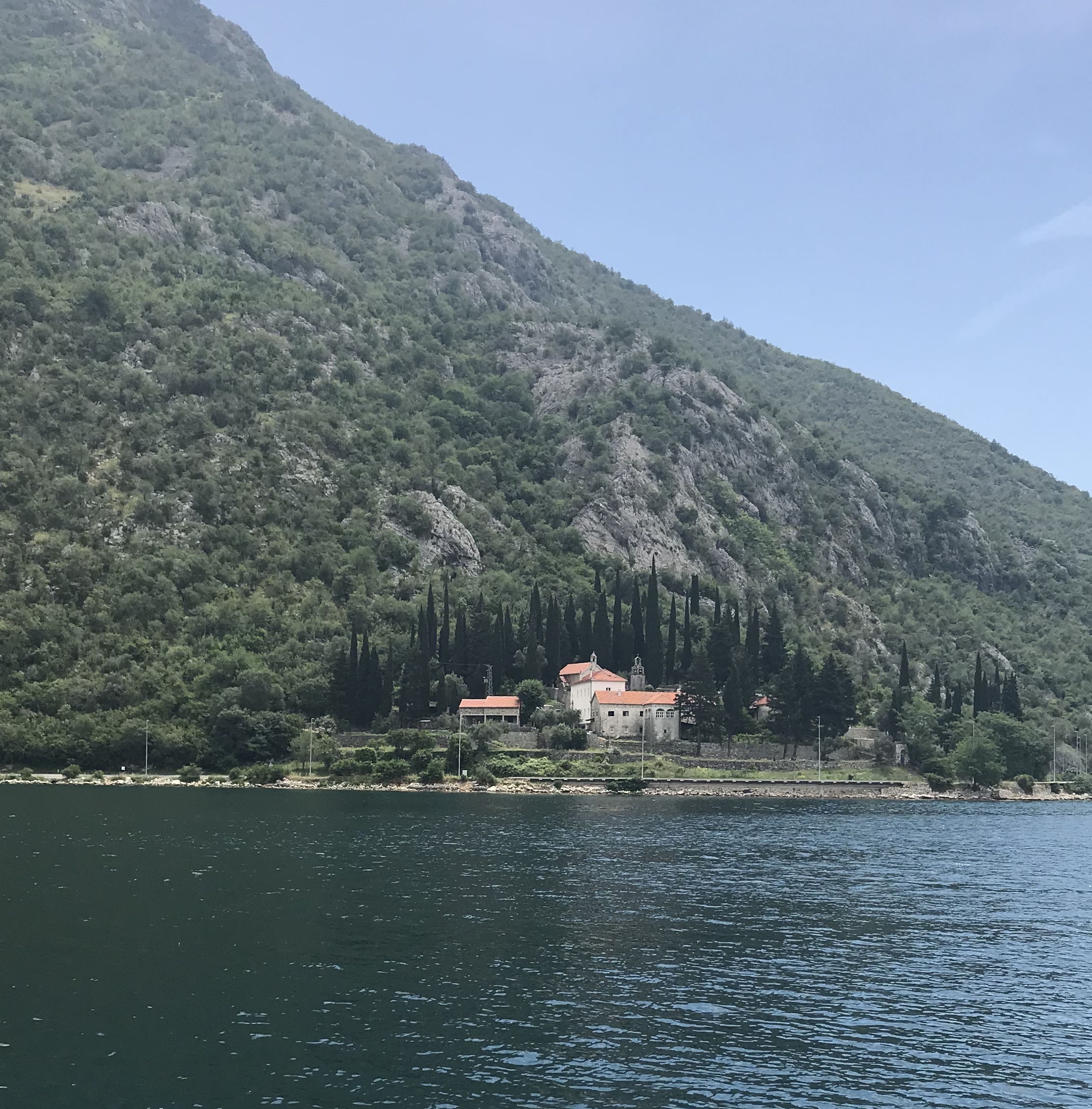 2DE46C10-81D7-4667-8639-F763C1F40983