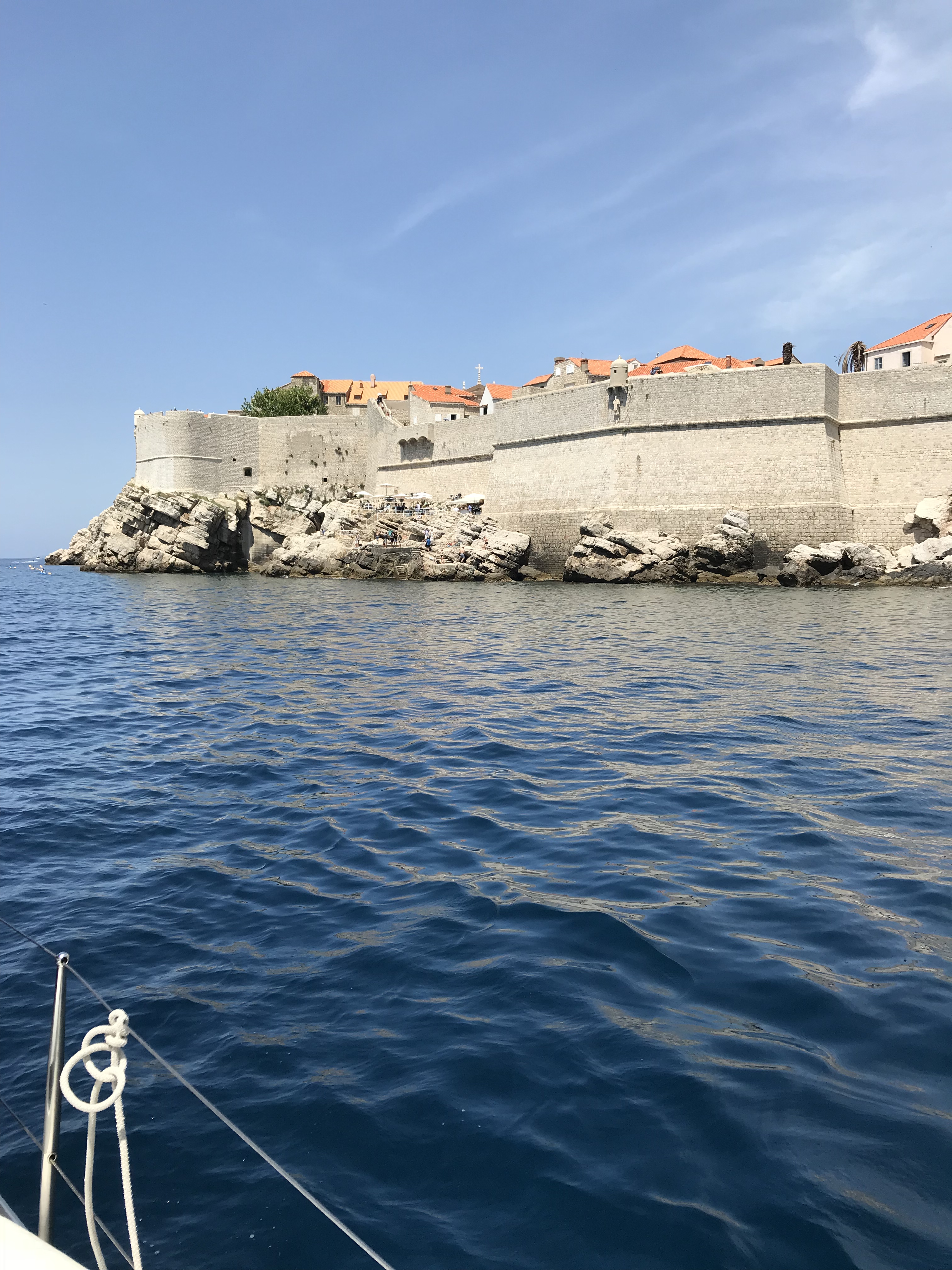 65441E58-DF09-440D-A641-3344EFA25EEF