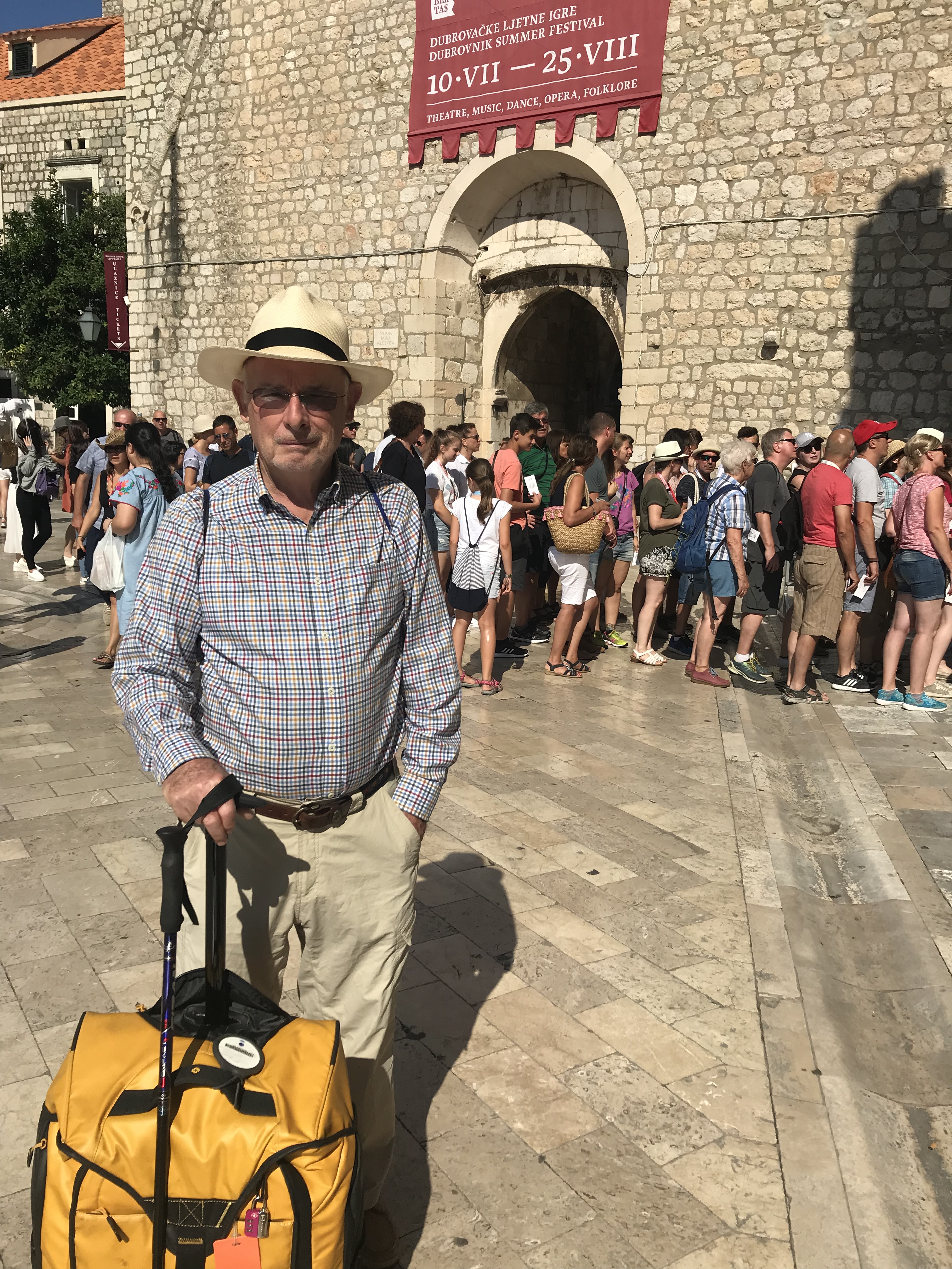 B6F06AE8-C88B-4E59-BF09-225210B4A213