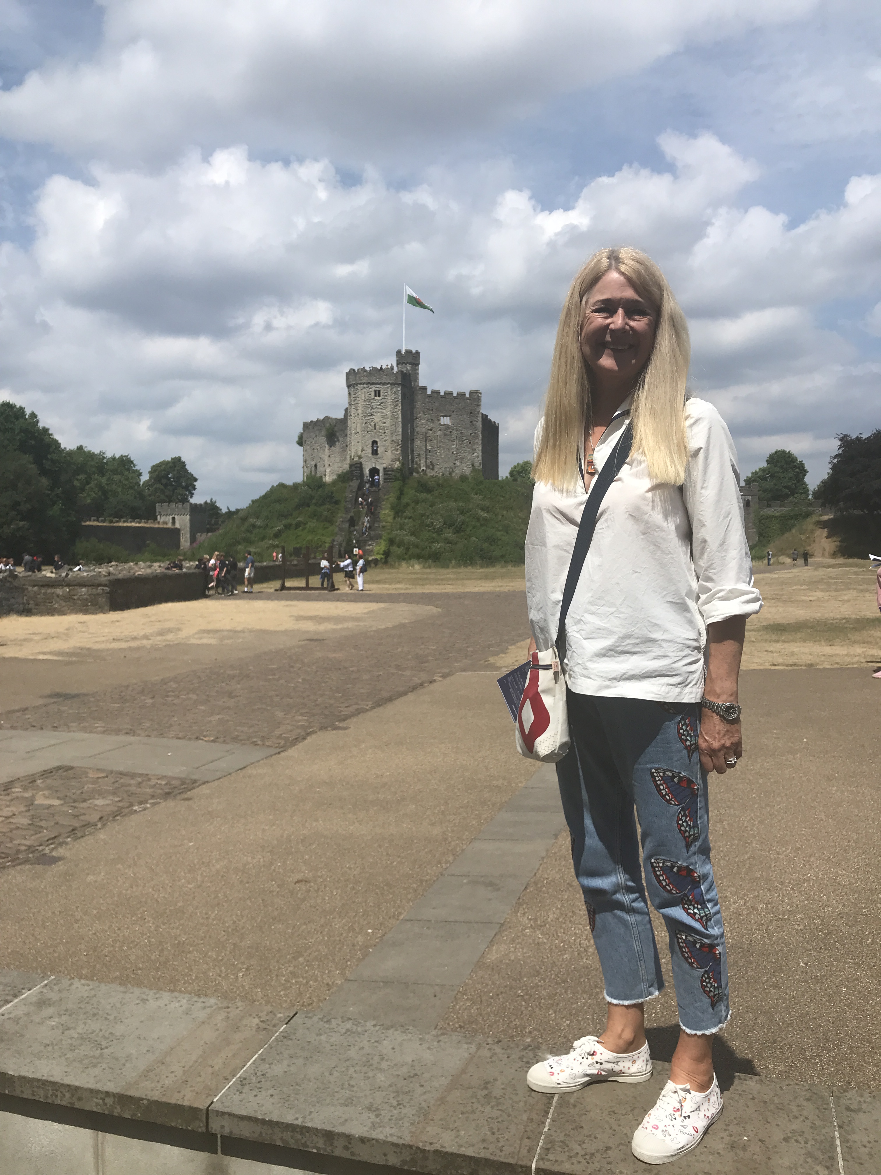 C2C9A6EC-E5AB-4E63-8EDD-E8483C771D9E