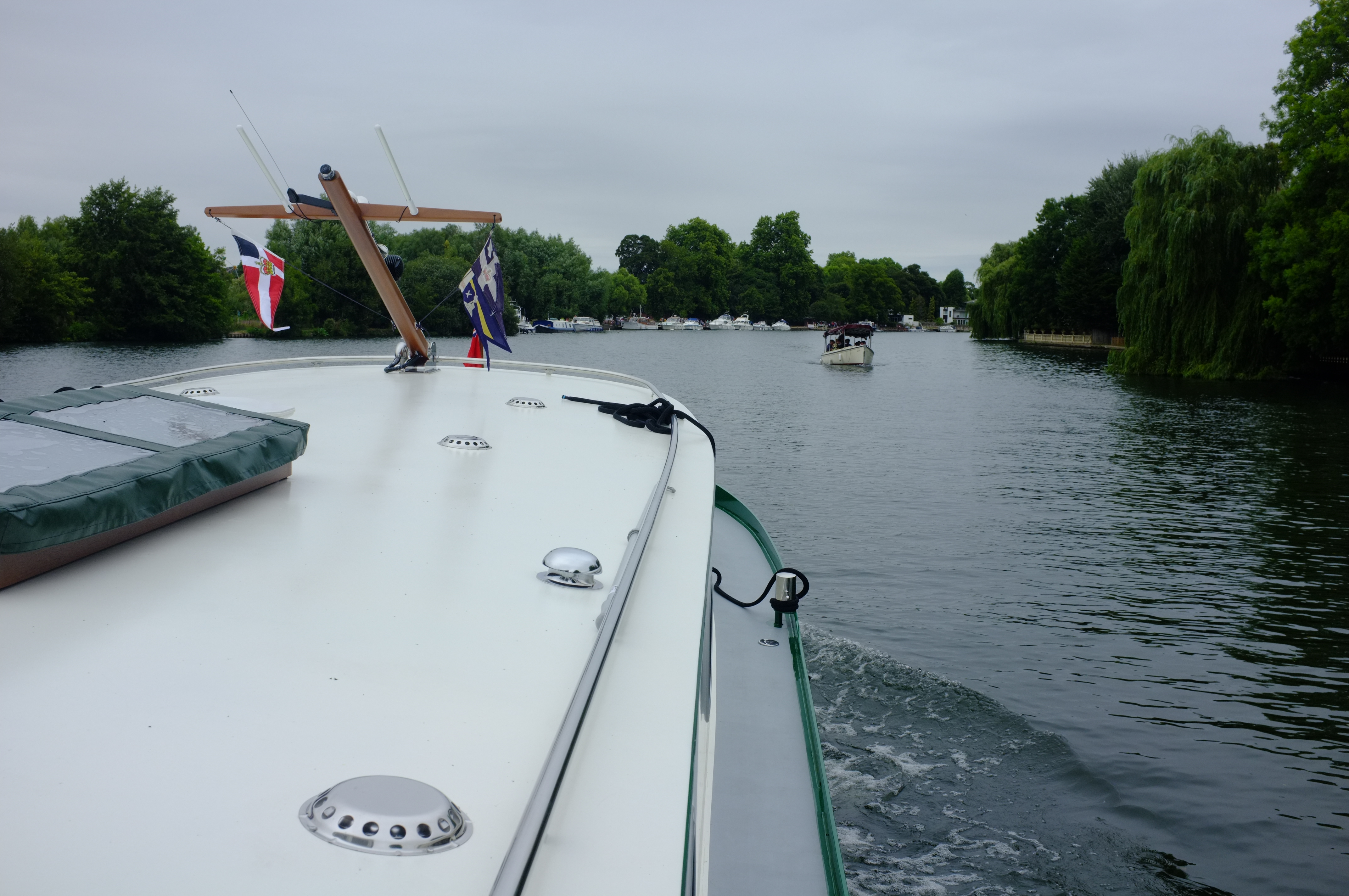 E3A63EB2-4C17-44C6-9EE9-35852A681316